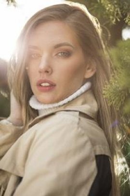 Freelance Model Las Vegas | Niomi S - Athletic Blonde 